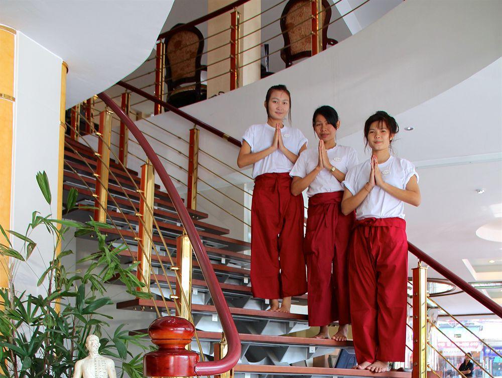 The Privi Suites Pattaya Bagian luar foto