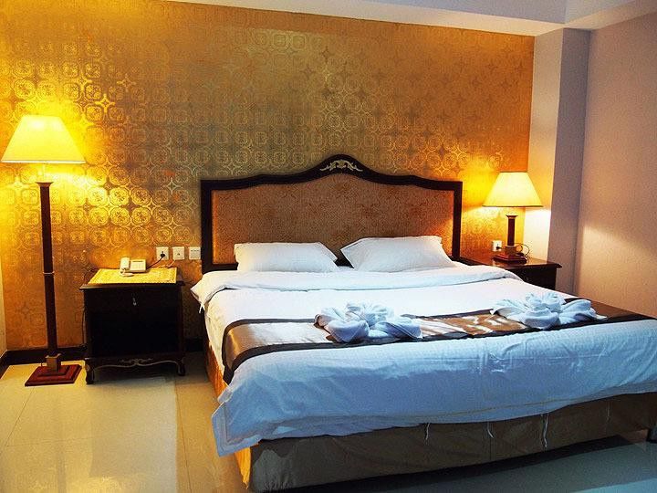 The Privi Suites Pattaya Bagian luar foto