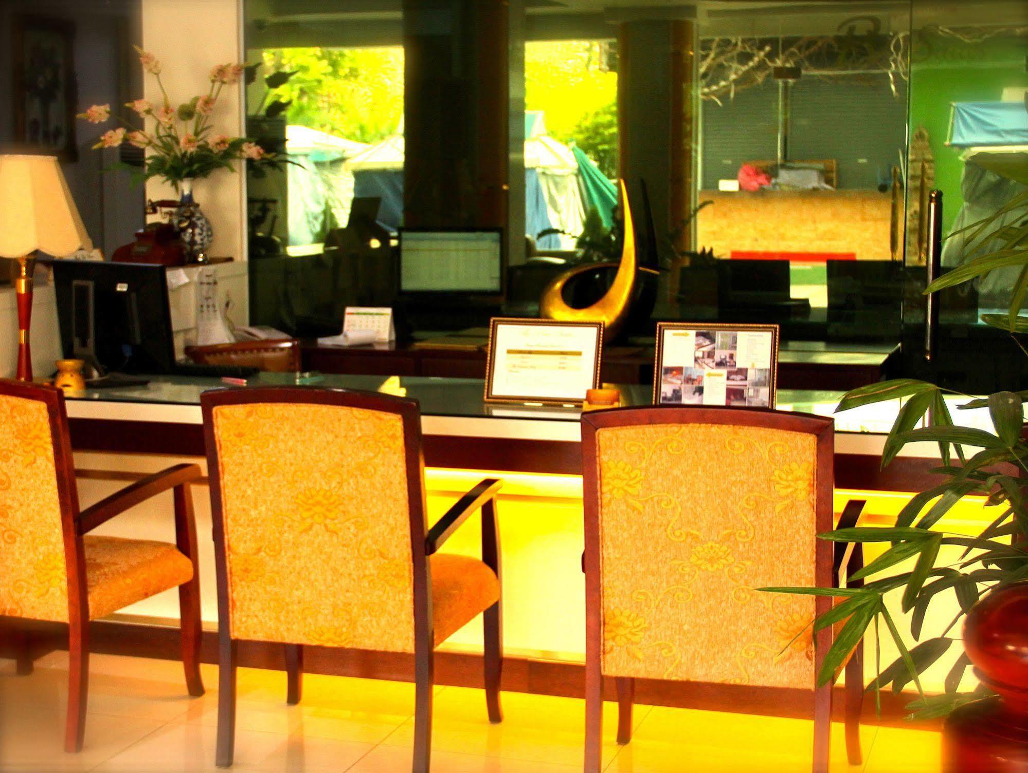 The Privi Suites Pattaya Bagian luar foto